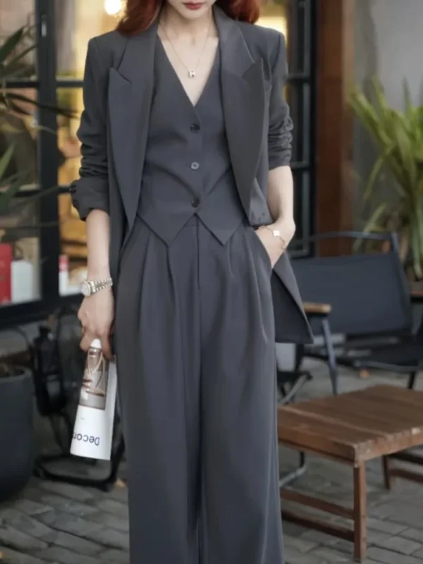 Korean Style Suit 3 Pieces Set Casual Coat,Vest And Pant. - Image 2