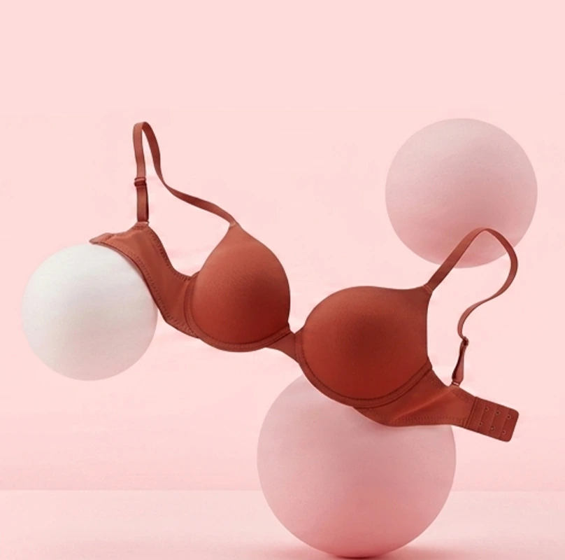 Bra and panty sets